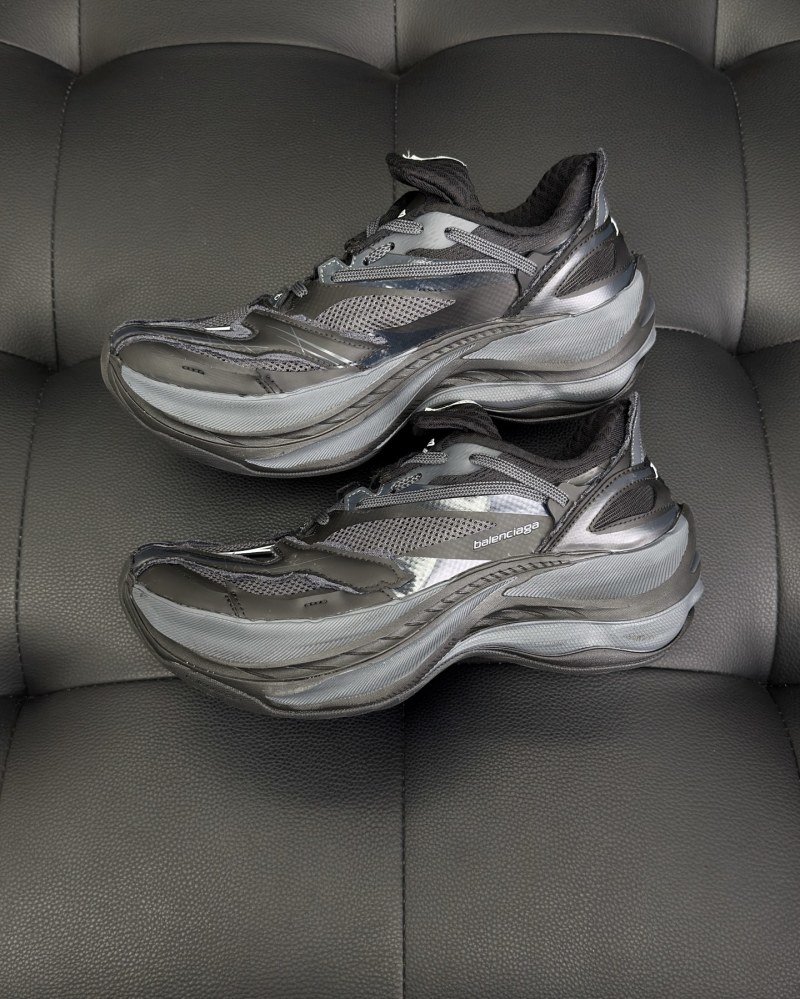 Balenciaga Jet черные кроссовки