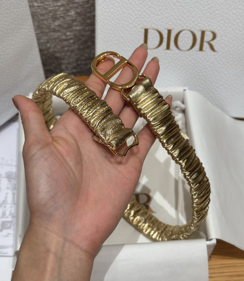 Ремень женский эластичный со знаком CD Dior