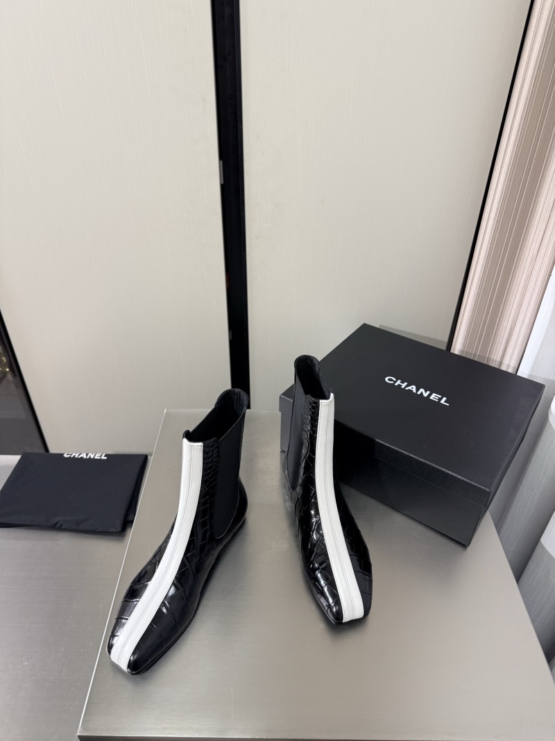 Женские ботильоны Chanel с логотипом черного цвета