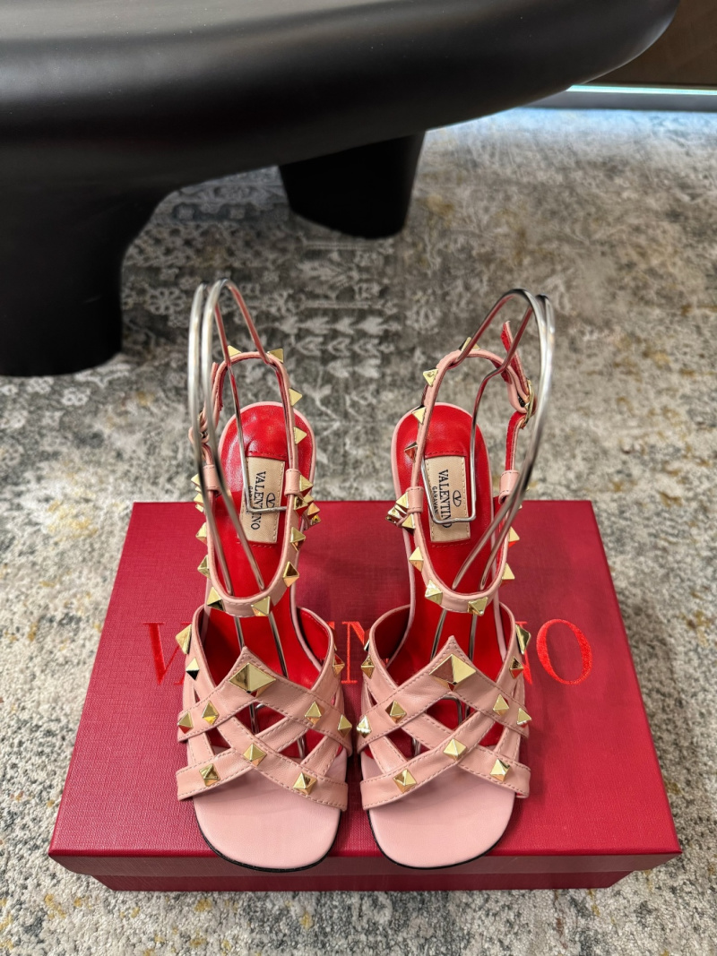 Женские розовые кожаные сандалии Valentino Valentino Garavani