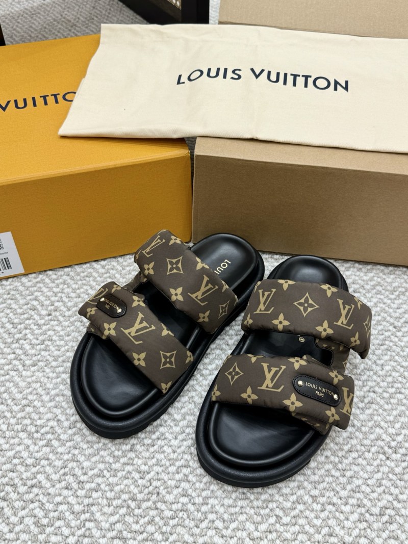 Сандалии женские с широкими подушечными ремнями и массивной подошвой Louis Vuitton