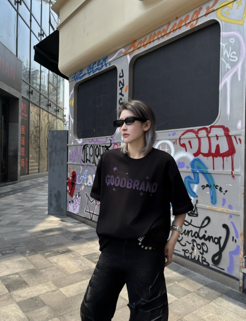 Футболка GOODBRAND с логотипом Без бренда