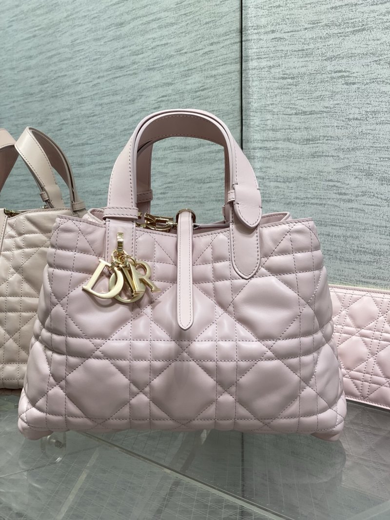 Сумка Dior Lady Dior розовая