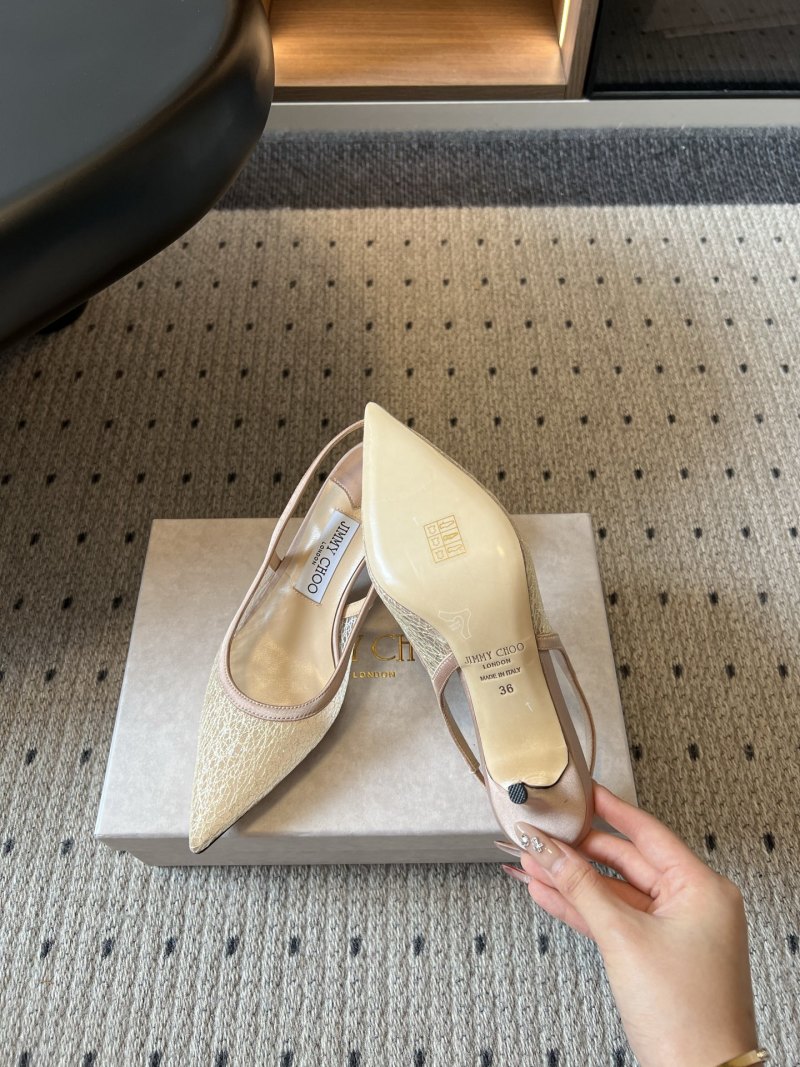 Женские туфли Jimmy Choo с острым носком и тонким каблуком