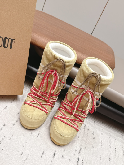 Женские угги Moon Boot
