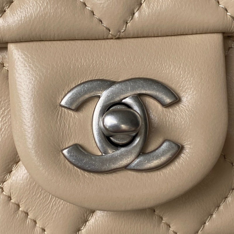 Женская сумка через плечо с цепочкой Chanel