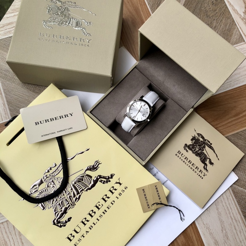 Часы Burberry