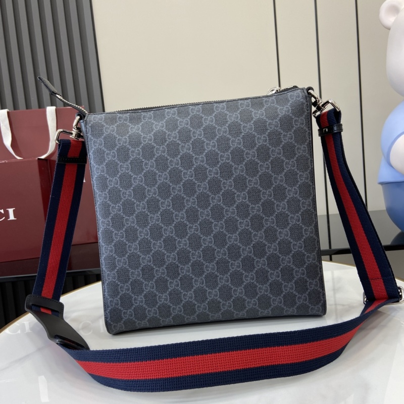Сумка Gucci с монограммой и ремнем