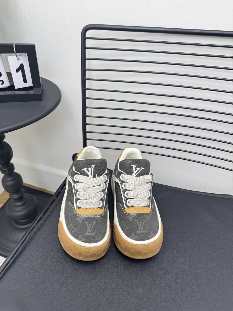 Кроссовки с монограммой Louis Vuitton