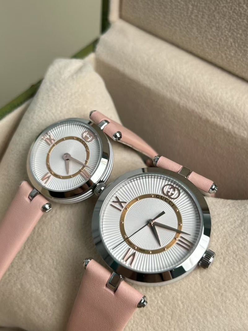 Часы Gucci