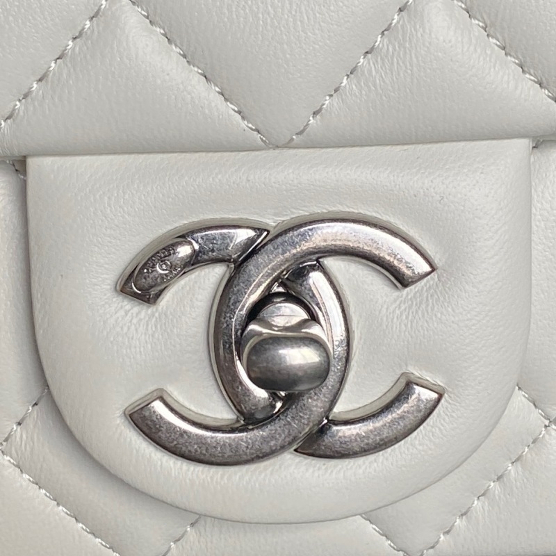 Сумка Chanel CF с двойной ценой