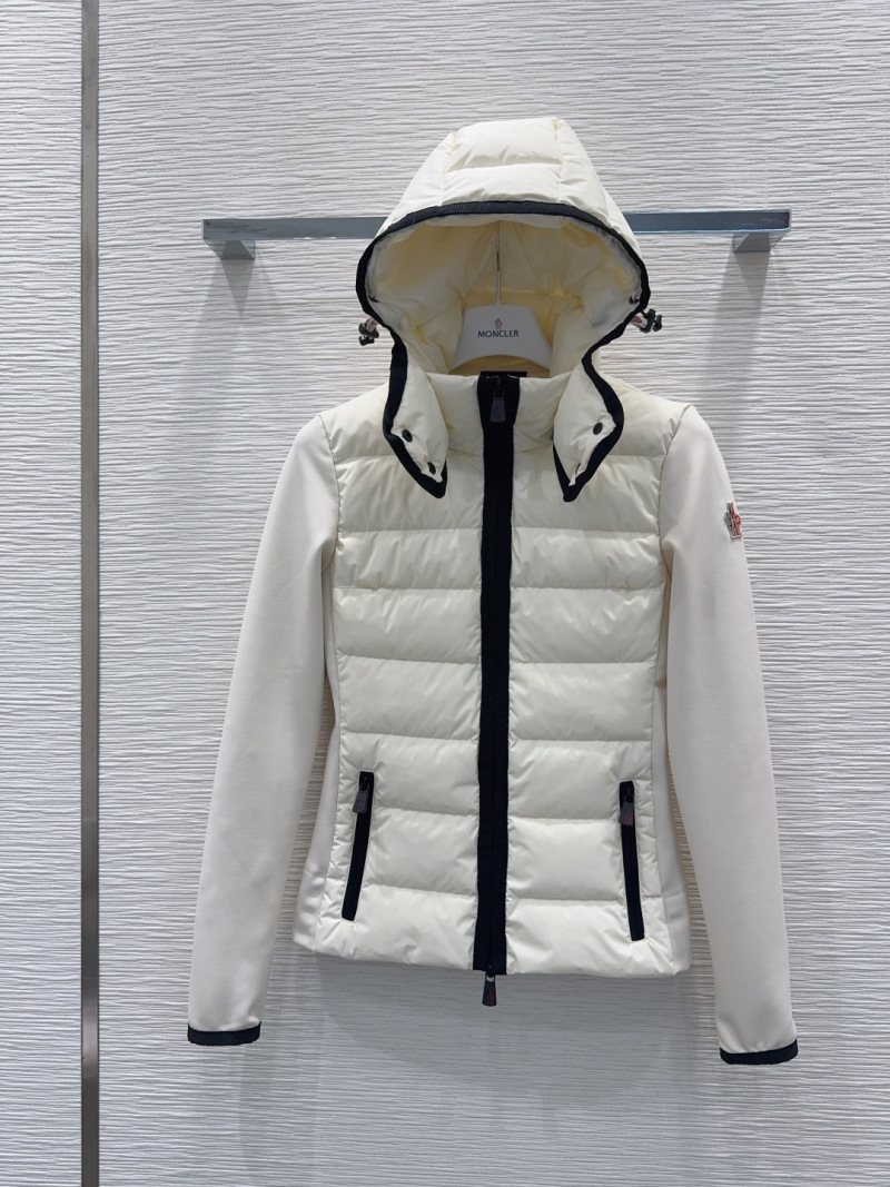 Пуховик Moncler