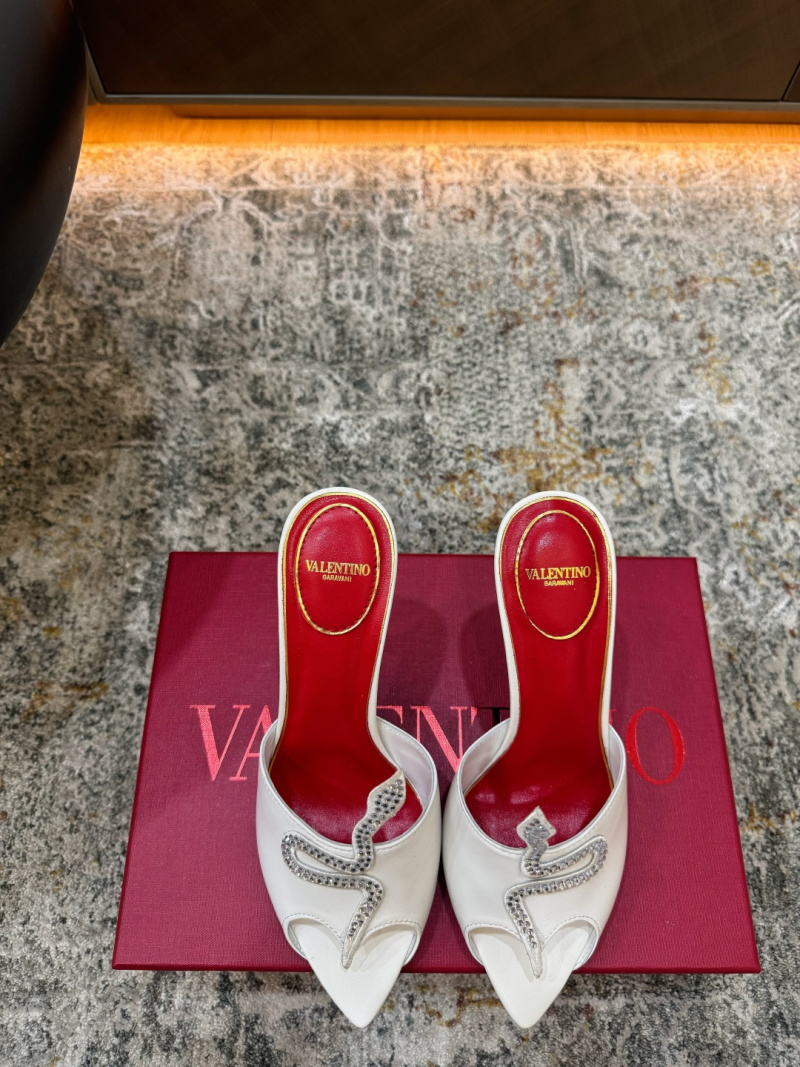 Мюли Valentino с кристаллическим декором Valentino Garavani