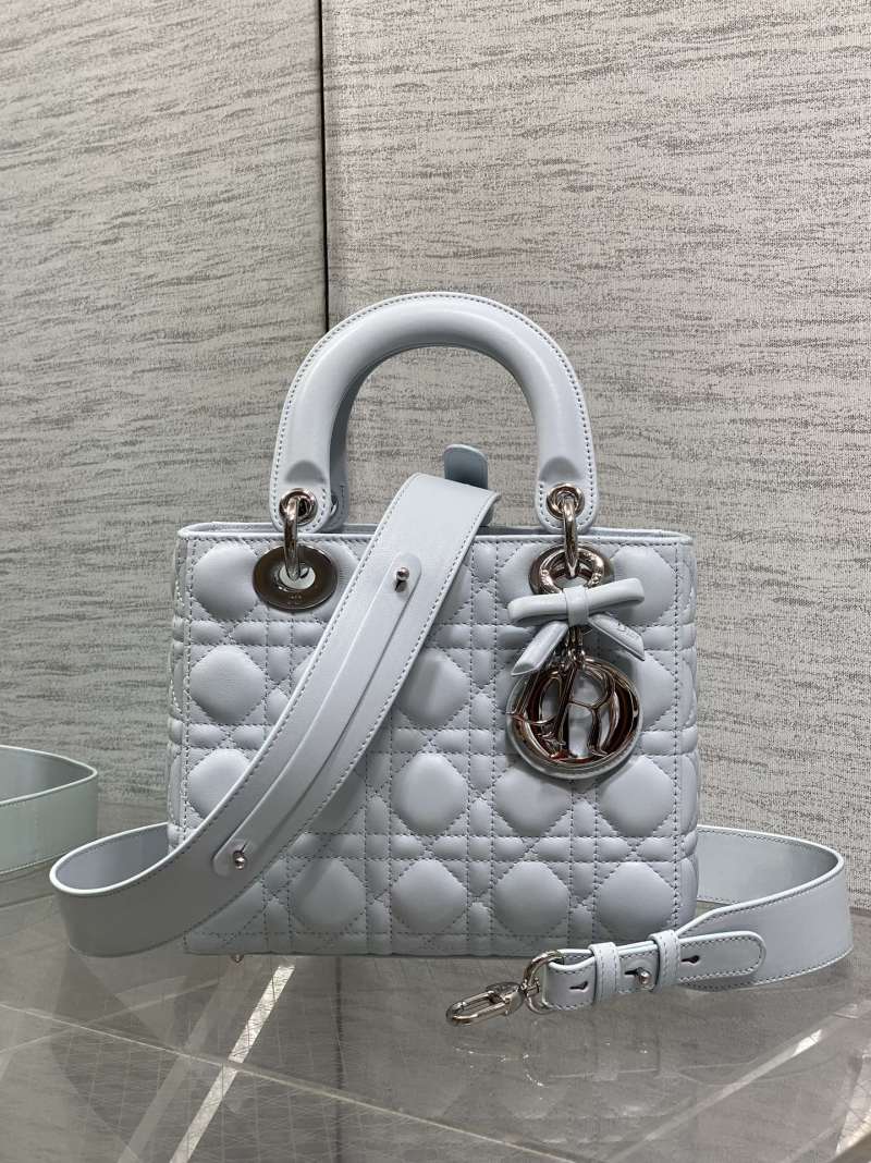 Сумка Lady Dior светло-голубой
