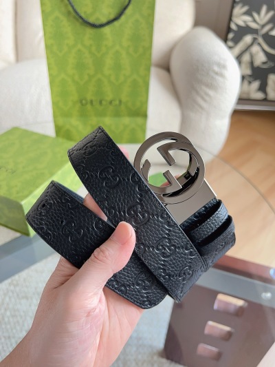 Ремень Gucci с двойной пряжкой