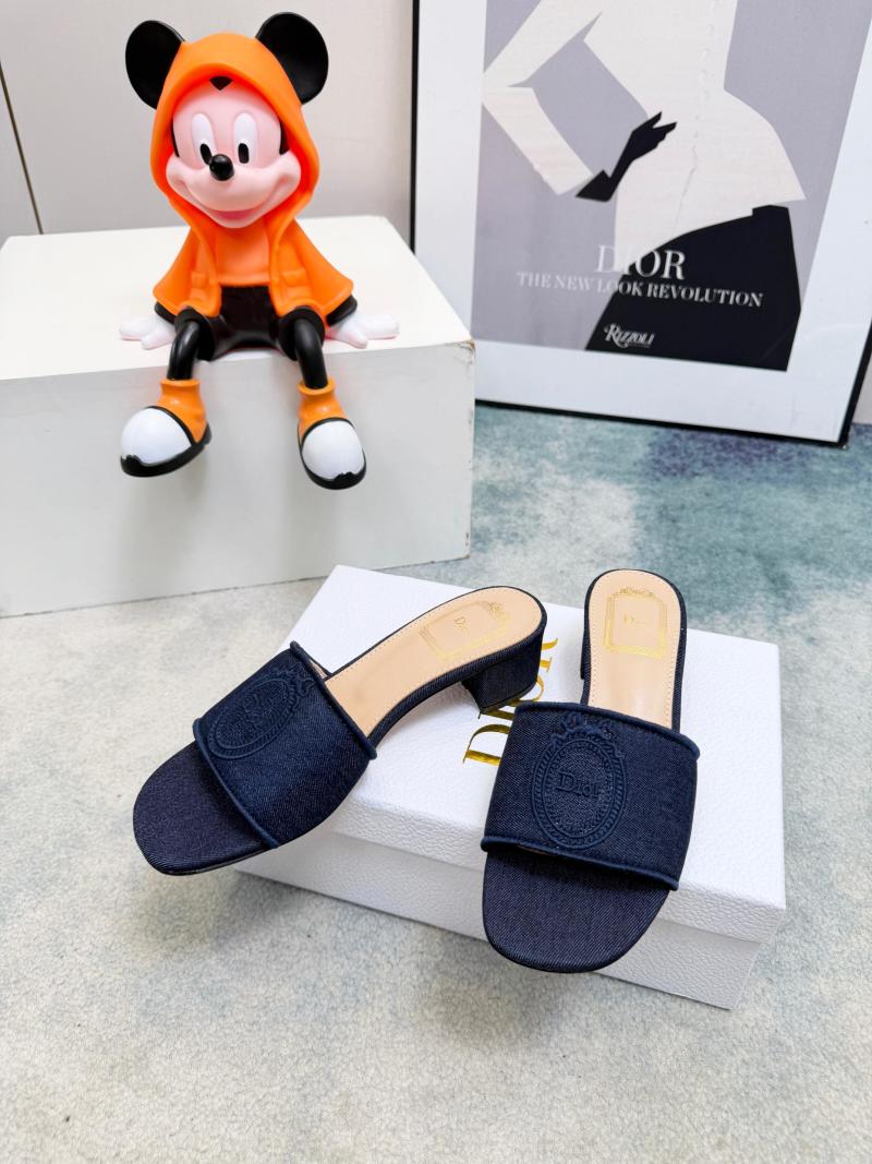 Женские мюли в стиле Dior из денима