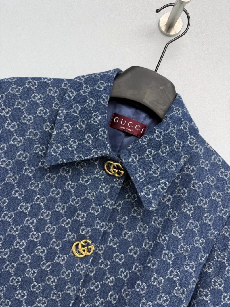 Джинсовый костюм Gucci с двойным G