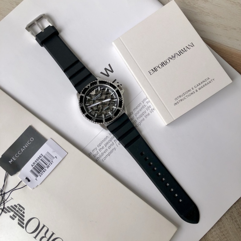 Часы Armani