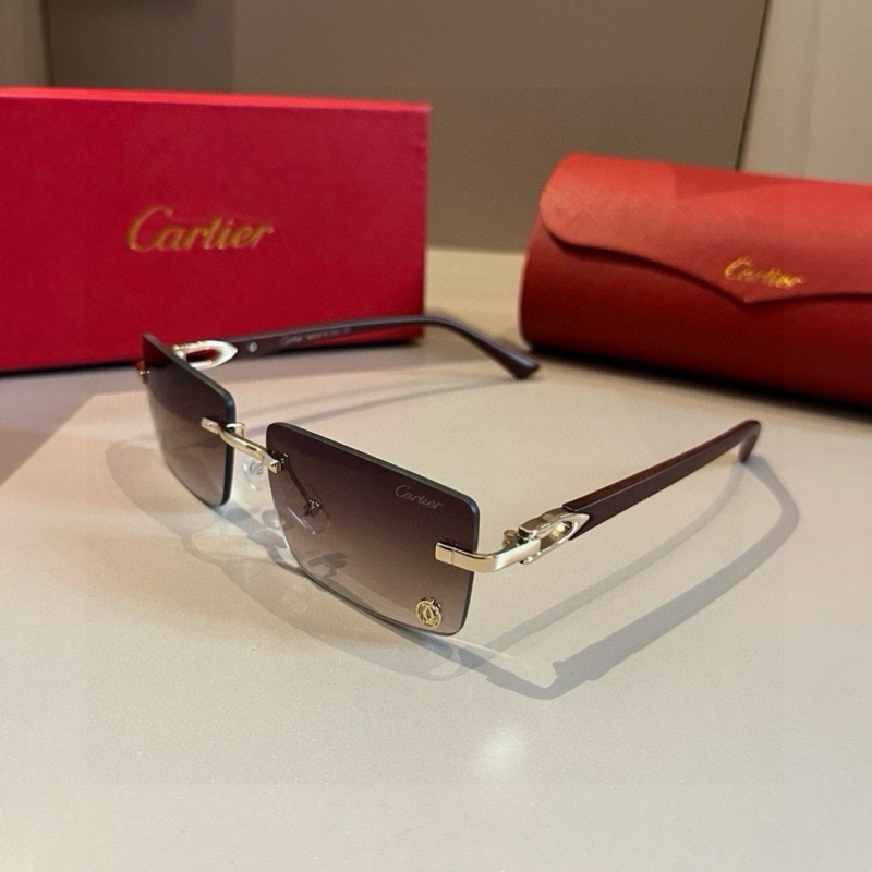 Солнцезащитные очки Cartier