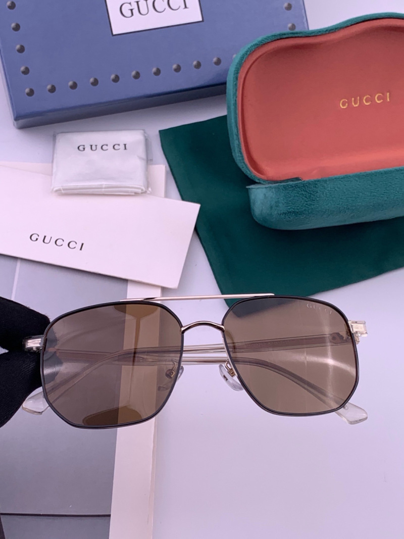 Очки Gucci
