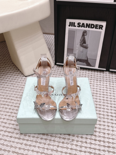Женские босоножки Aquazzura с декором в виде бабочки