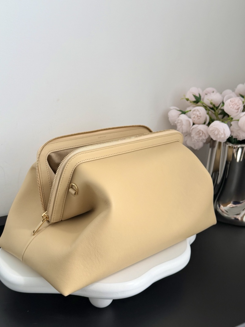 Сумка Celine Doctor Pouch бежевая