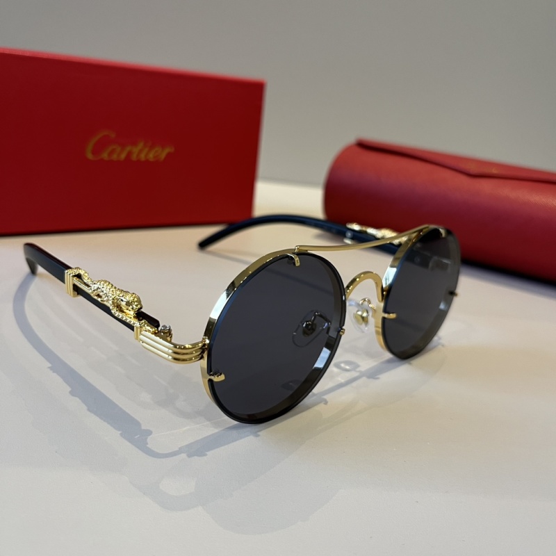 Солнцезащитные очки в металлической оправе с декором Cartier
