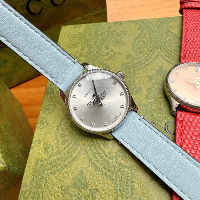 Часы Gucci