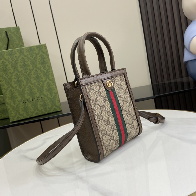 Мини-сумка Gucci с монограммой и ремешком