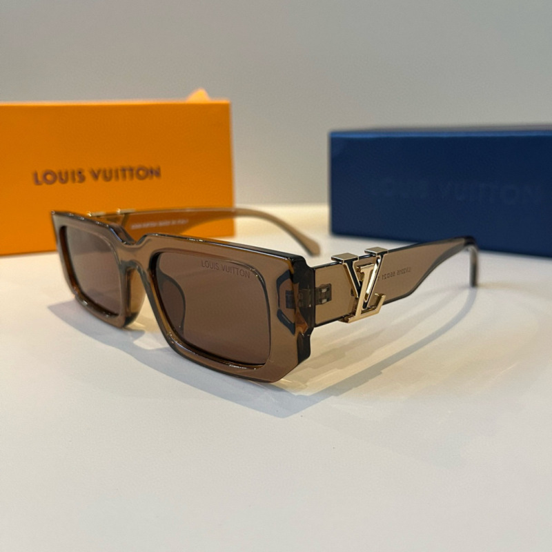 Солнечные очки Louis Vuitton Модель 2315