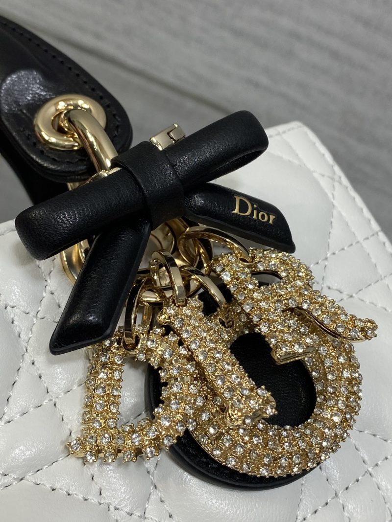 Сумка Dior Lady Dior White