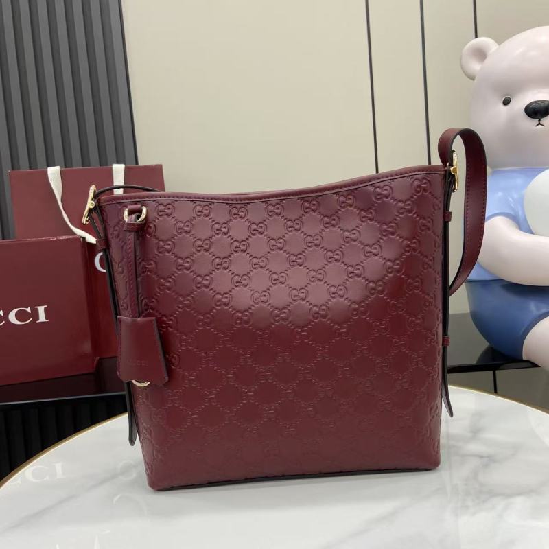 Сумка Gucci с монограммой бордовый