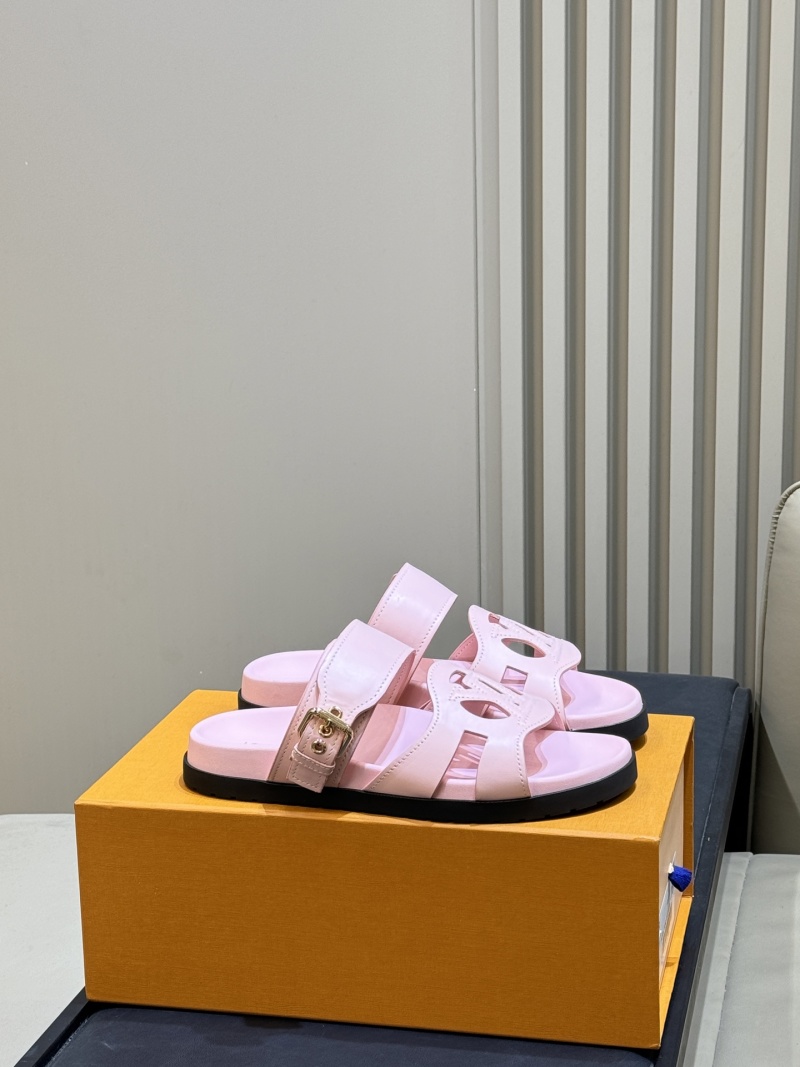 Шлёпанцы Louis Vuitton