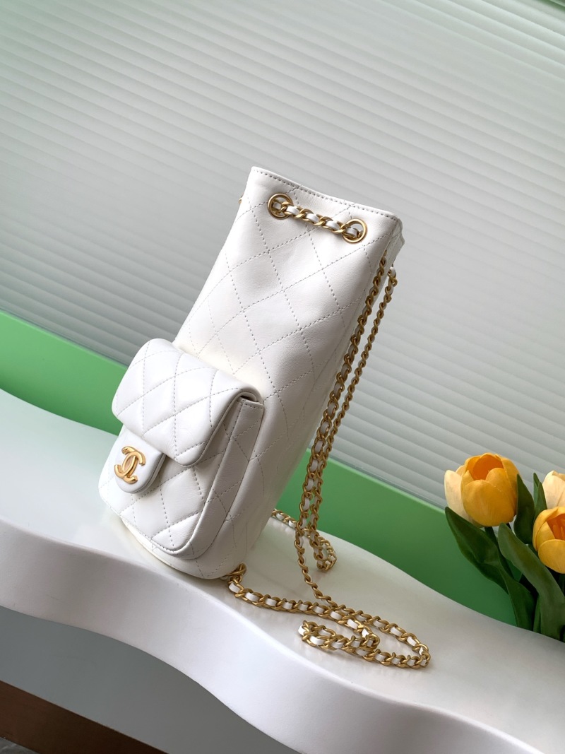 Рюкзак из кожи, стеганый дизайн Chanel