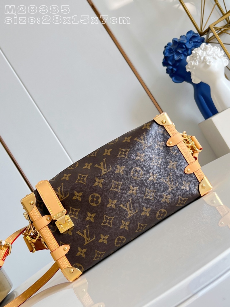 Сумка Louis Vuitton с монограммой