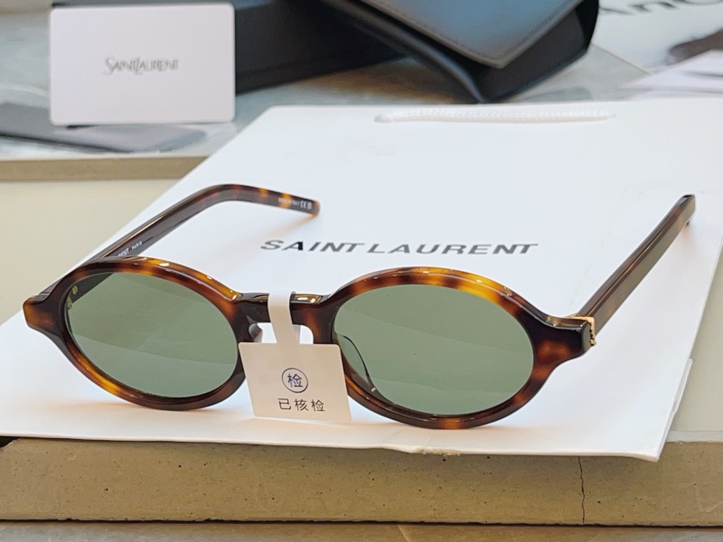 Очки Saint Laurent