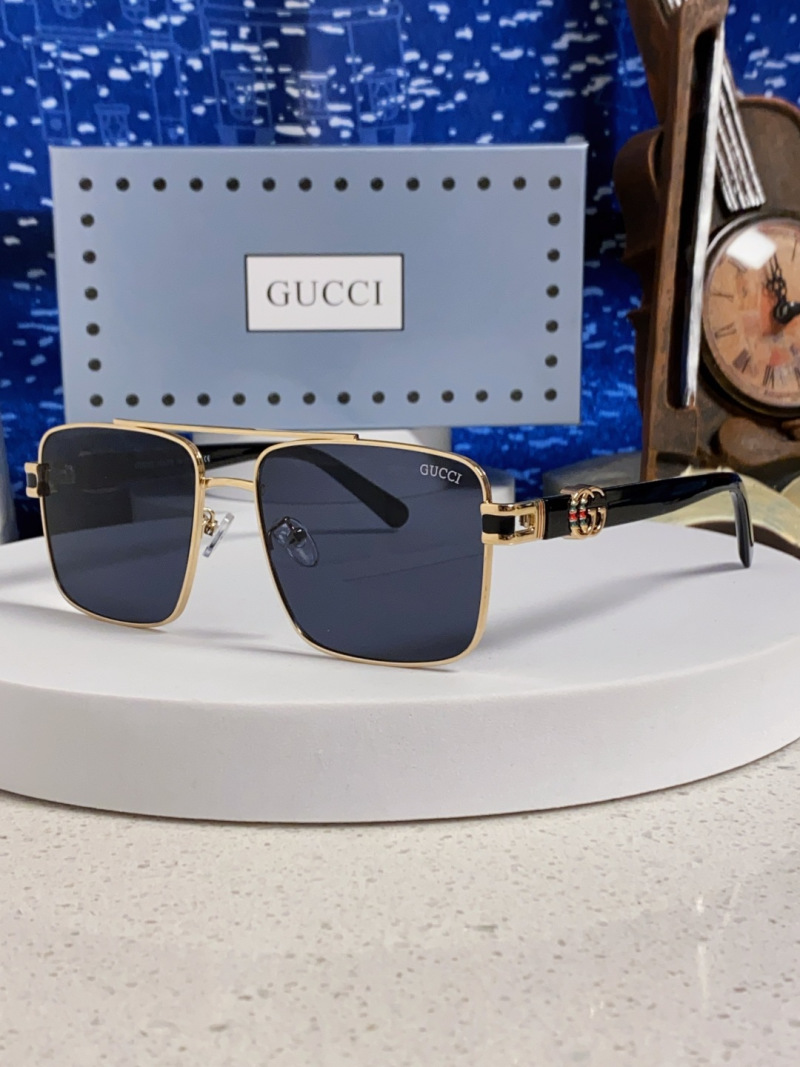 Солнцезащитные очки Gucci квадратные металлические