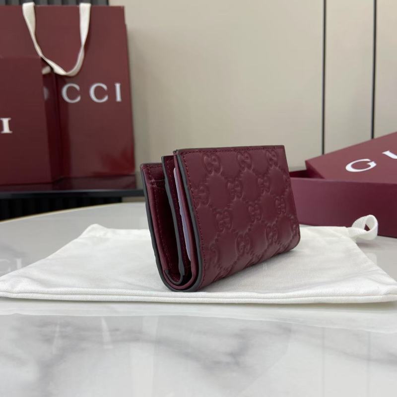 Кожаное портмоне Gucci с логотипом