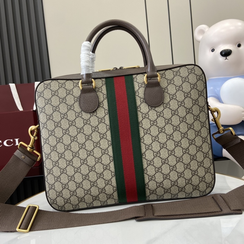 Сумка Gucci GG Supreme с ремешком
