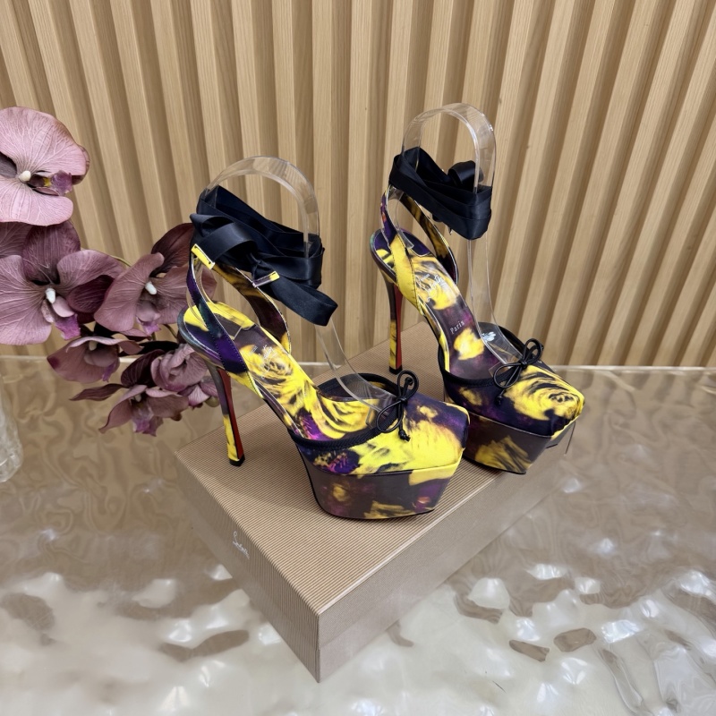 Туфли Christian Louboutin