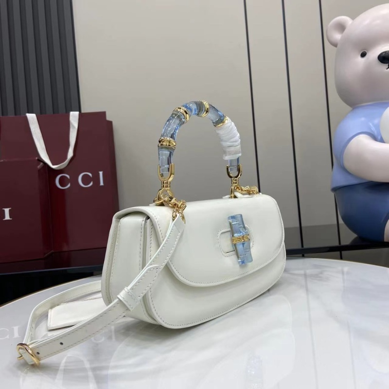 Сумка Gucci с бамбуковой ручкой