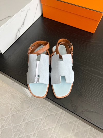 Шлёпанцы Hermès