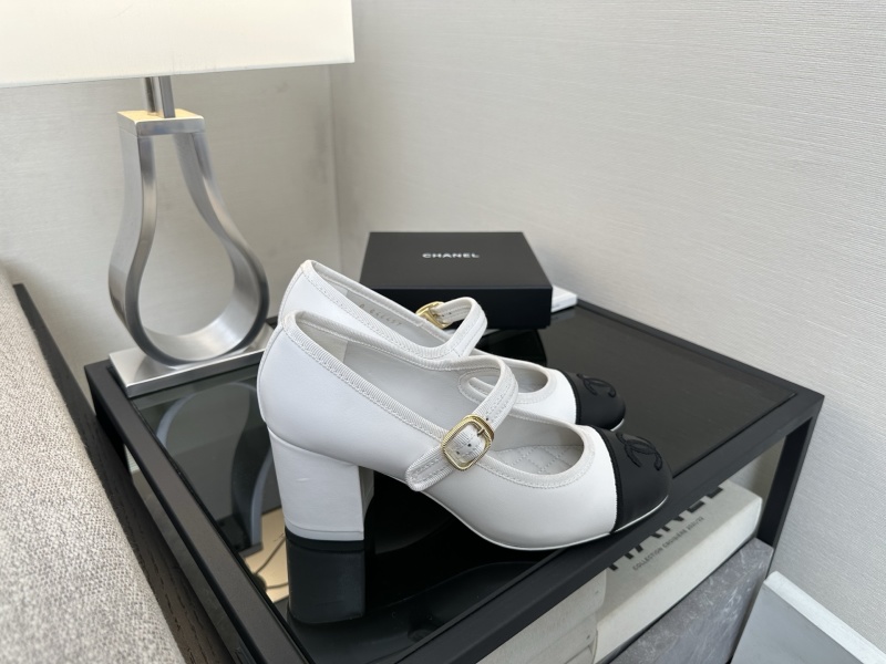Белые туфли Chanel Мари-Джан