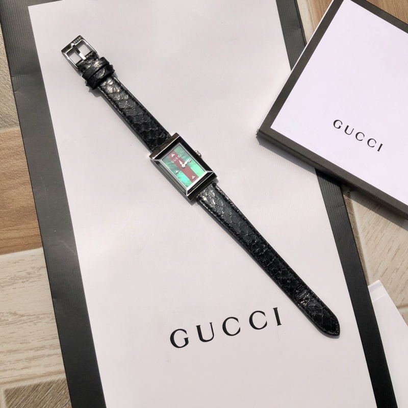 Часы Gucci