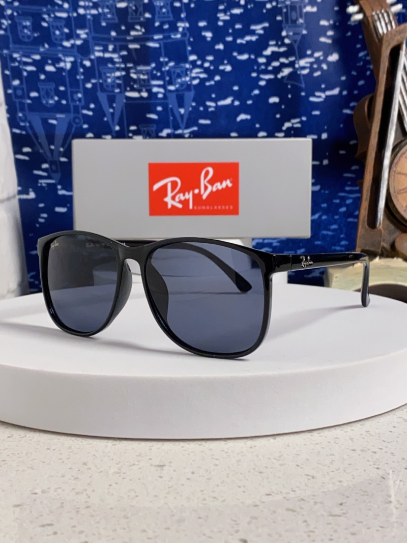 Солнцезащитные очки Ray-Ban RB1141