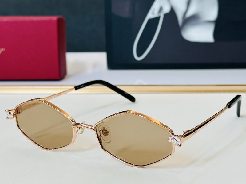 Солнцезащитные очки Cartier CT0795S золотые