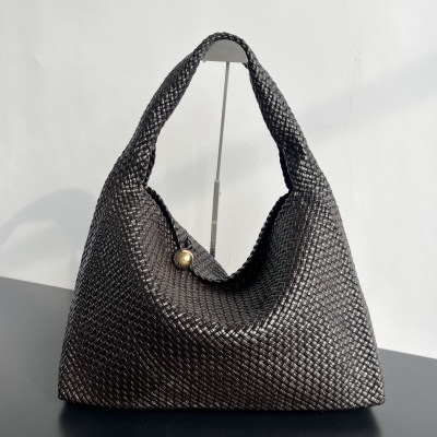 Сумка Tosca Hop Bottega Veneta