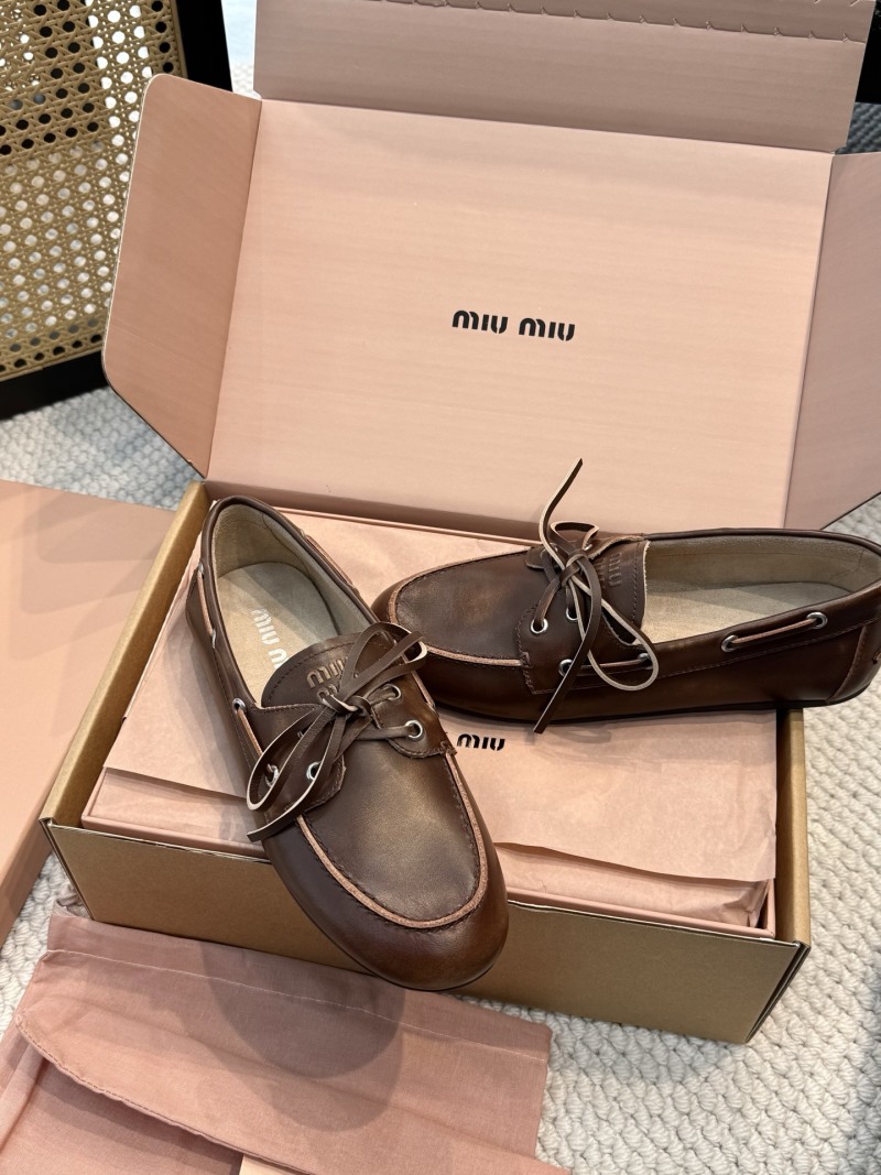 Лоферы женские Miu Miu коричневые из натуральной кожи