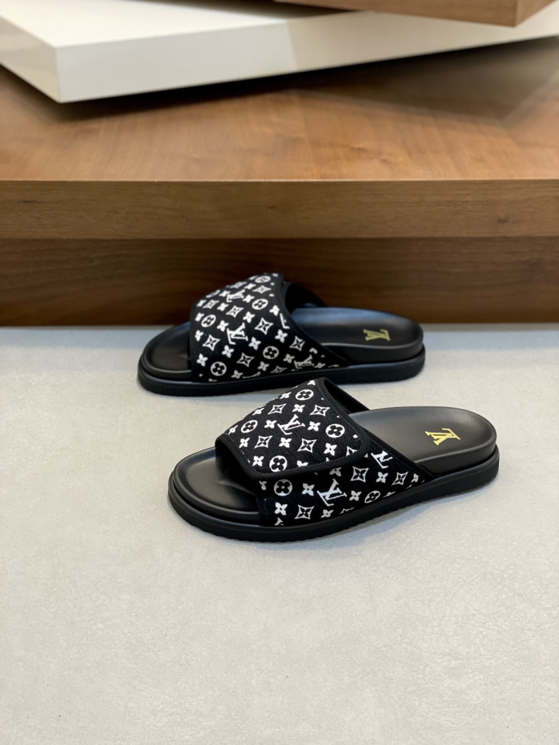 Мужские шлепанцы с принтом Louis Vuitton