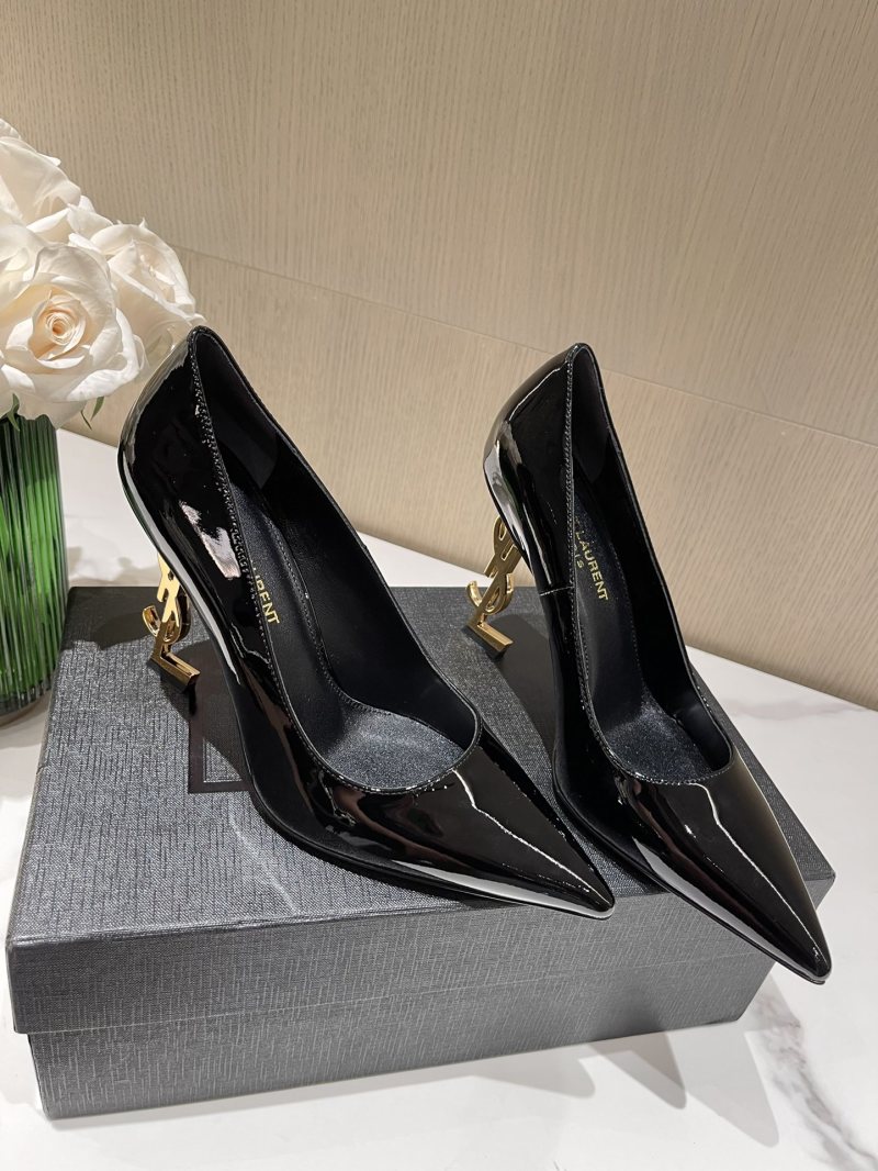 Женские лаковые туфли с каблуком в форме буквы YSL Saint Laurent